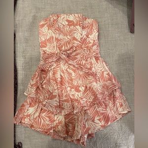 Short strapless romper from hello Molly